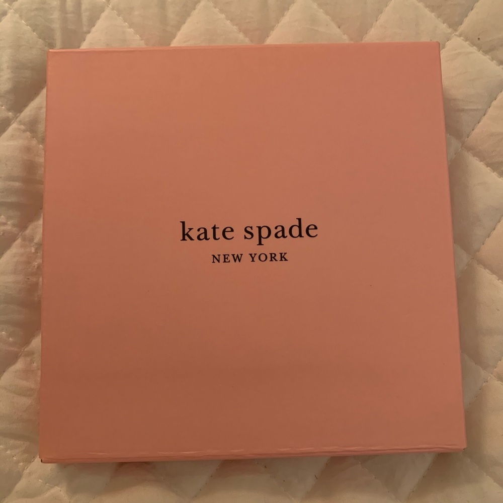 NIB Kate Spade Key Court Tidbit Plates Set (2) - Picture 6 of 7